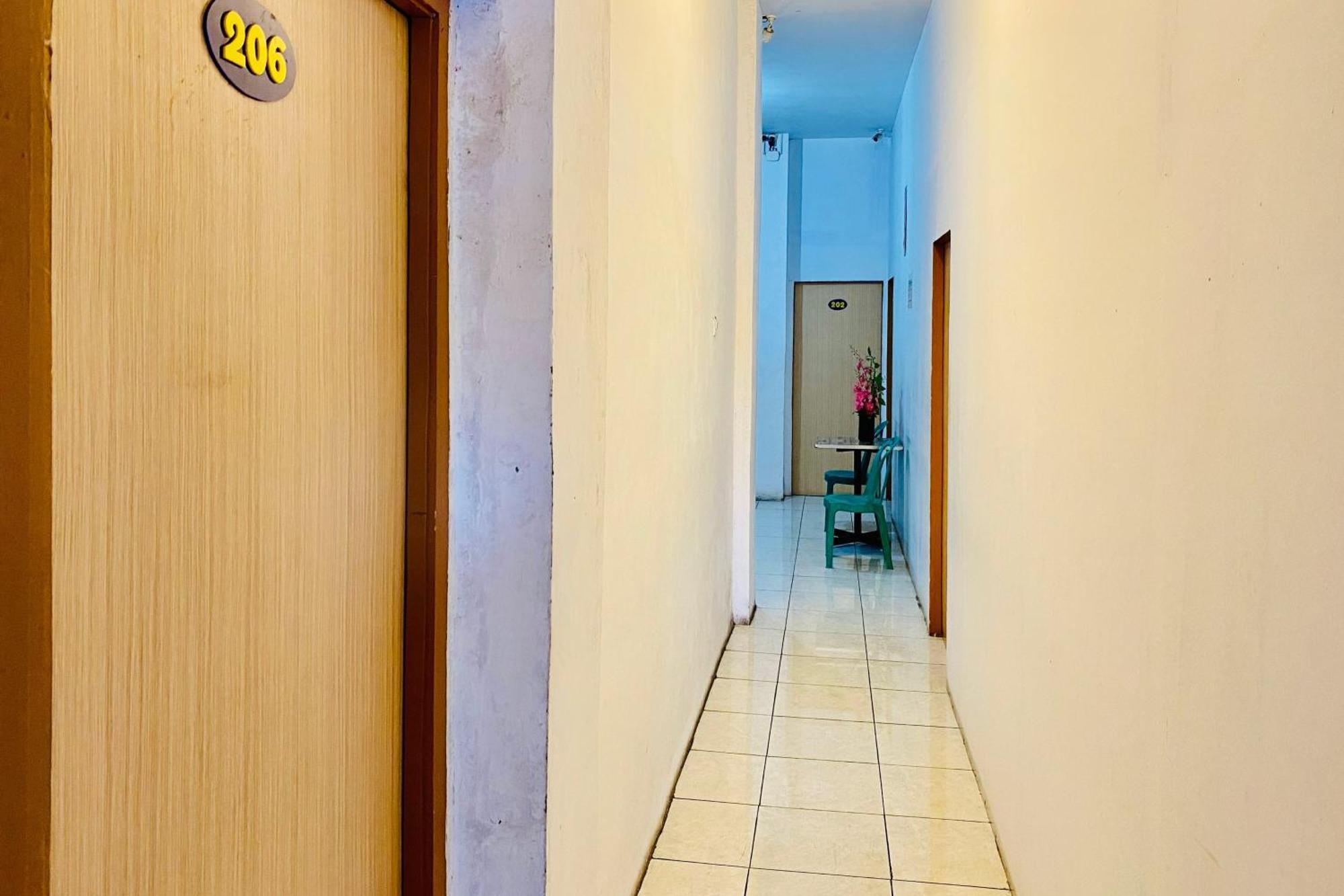 Reddoorz At Star Hill Inn Syariah Tebing Tinggi Rantau Laban Exterior foto