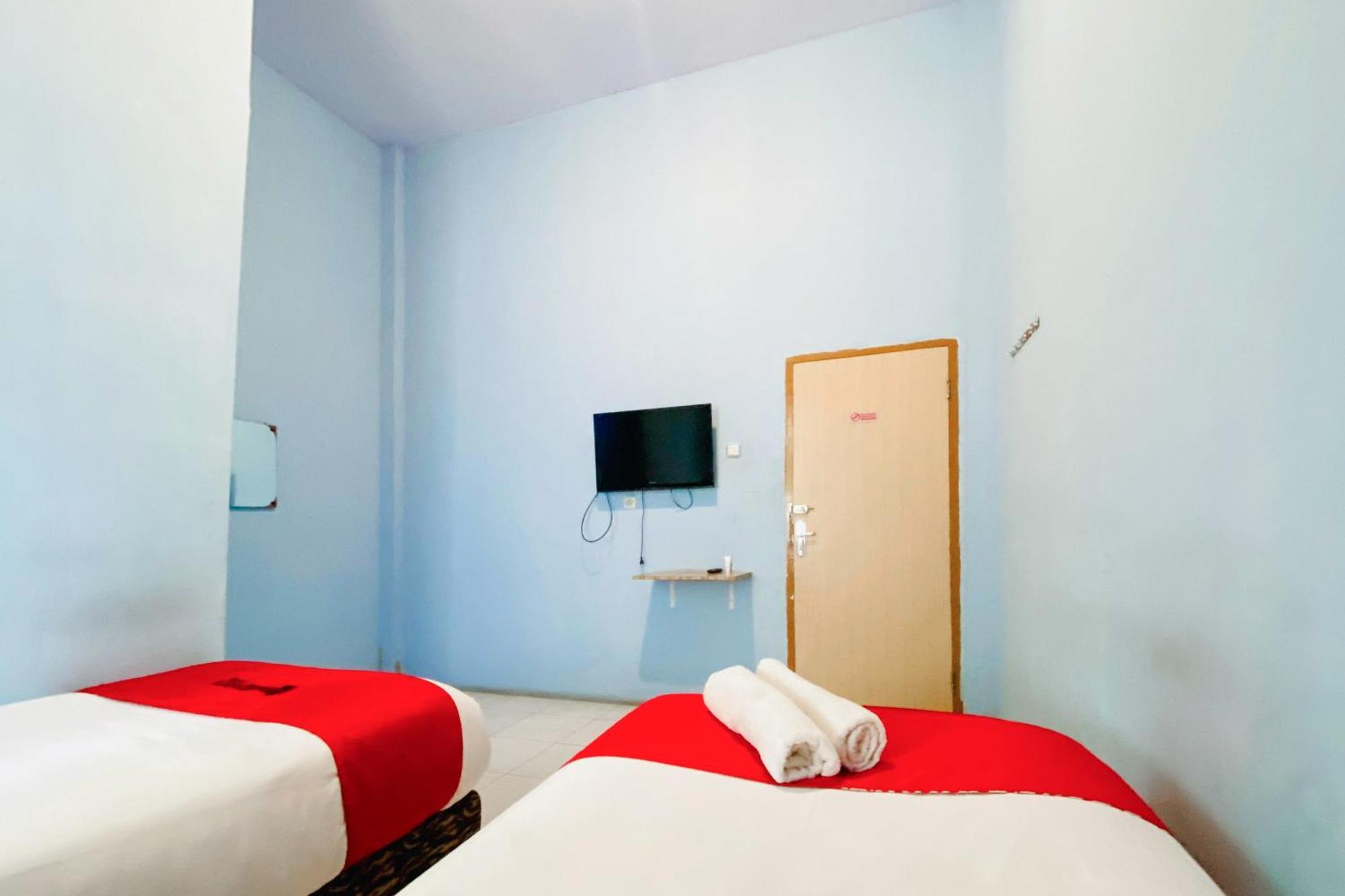 Reddoorz At Star Hill Inn Syariah Tebing Tinggi Rantau Laban Exterior foto