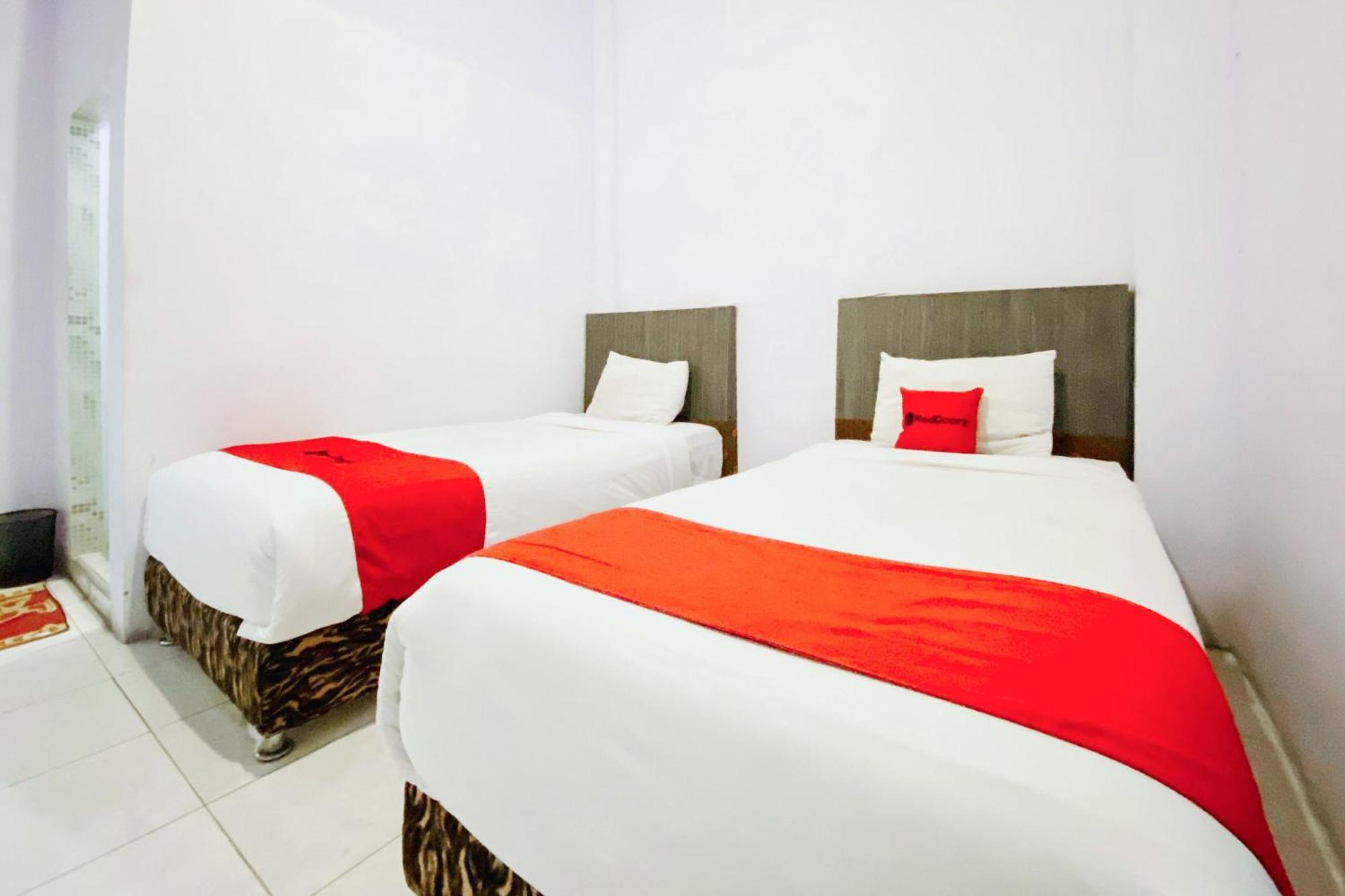 Reddoorz At Star Hill Inn Syariah Tebing Tinggi Rantau Laban Exterior foto