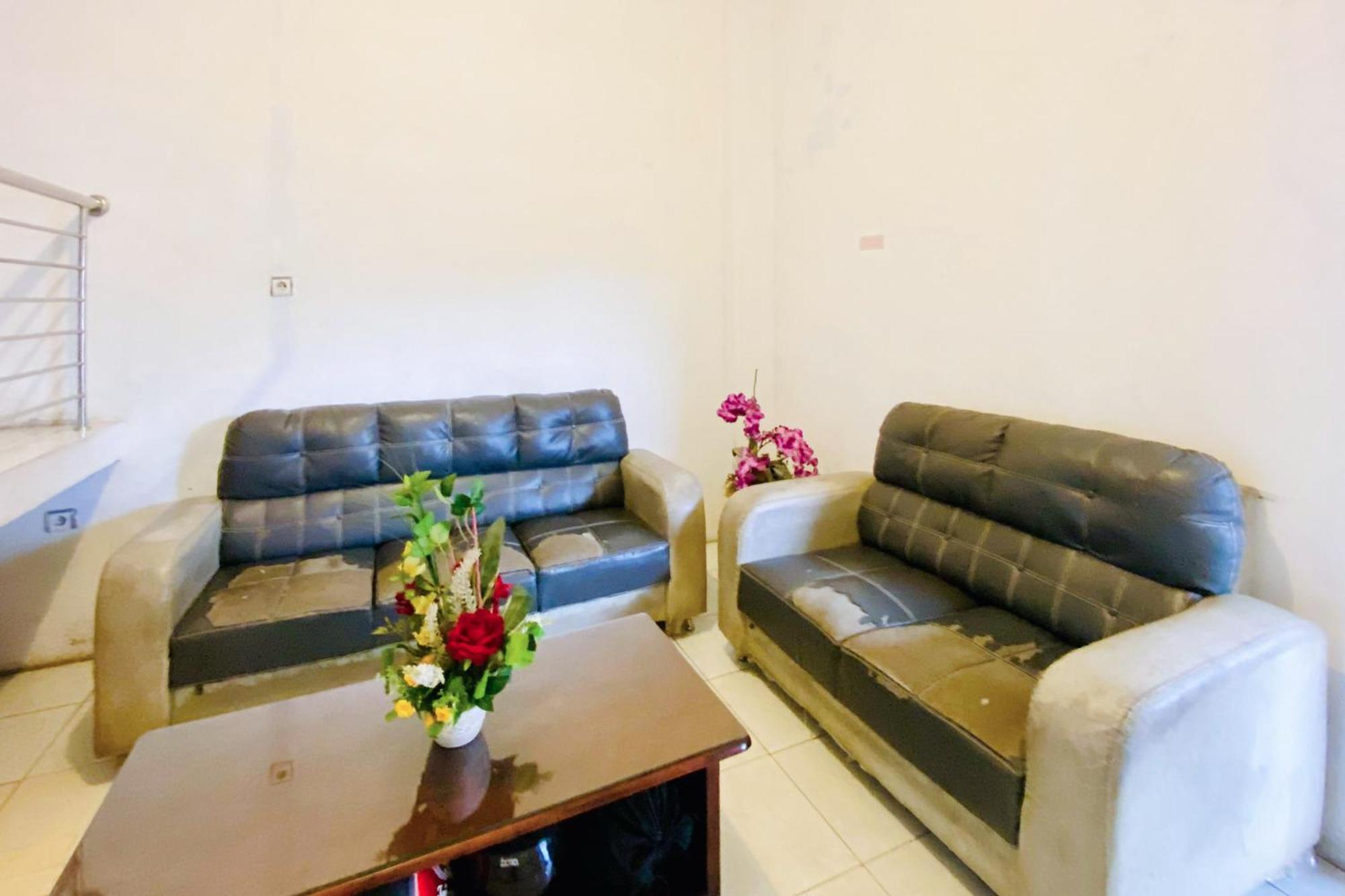 Reddoorz At Star Hill Inn Syariah Tebing Tinggi Rantau Laban Exterior foto