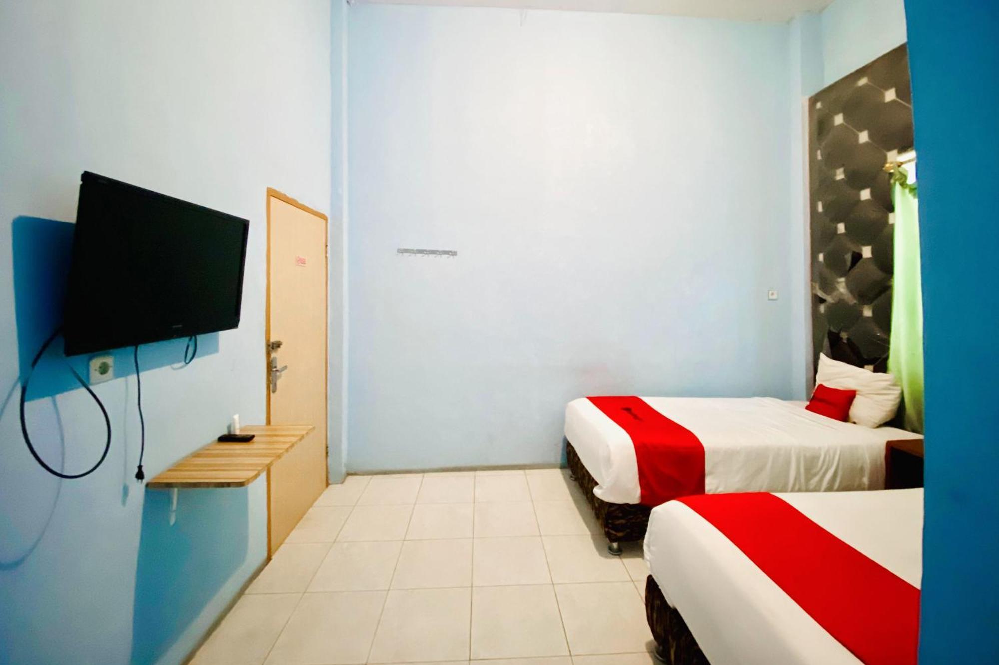 Reddoorz At Star Hill Inn Syariah Tebing Tinggi Rantau Laban Exterior foto