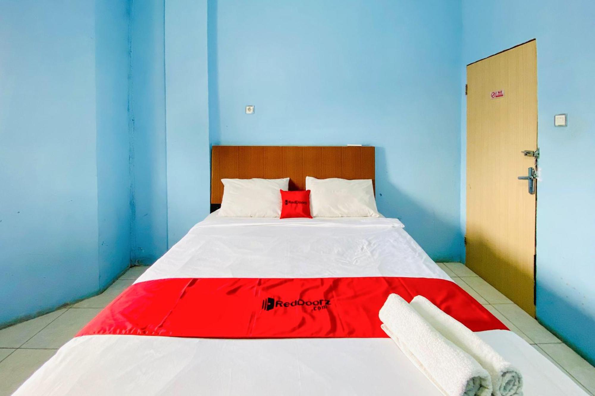 Reddoorz At Star Hill Inn Syariah Tebing Tinggi Rantau Laban Exterior foto