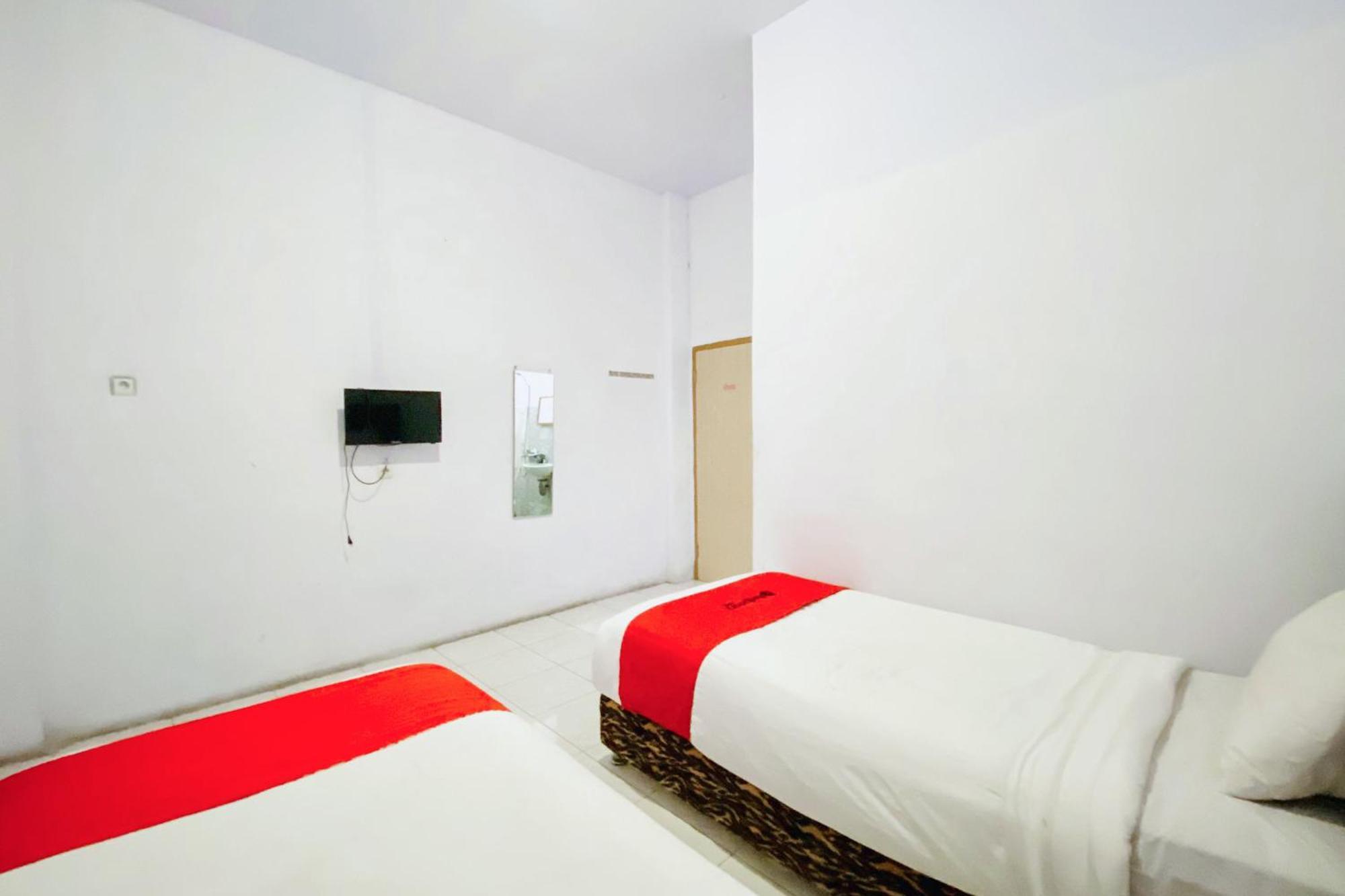 Reddoorz At Star Hill Inn Syariah Tebing Tinggi Rantau Laban Exterior foto